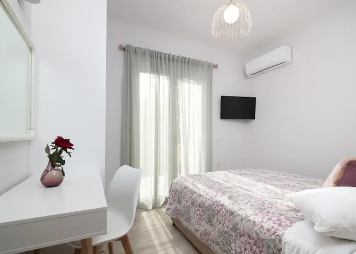Appartamento Andriana's 2-bedroom Countryside Retreat *